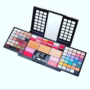 Makeup Set